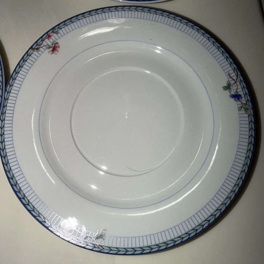 Oneida fine porcelain